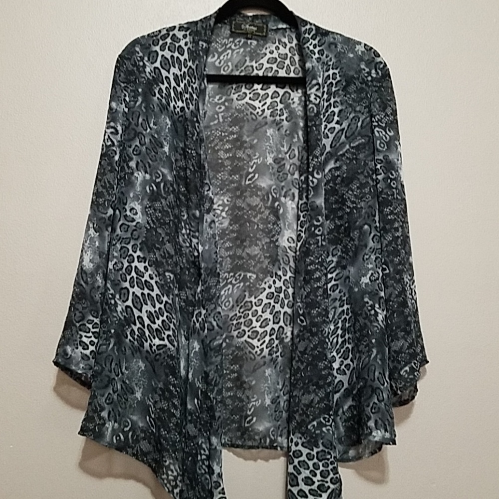 Stratus by Lohemault  top